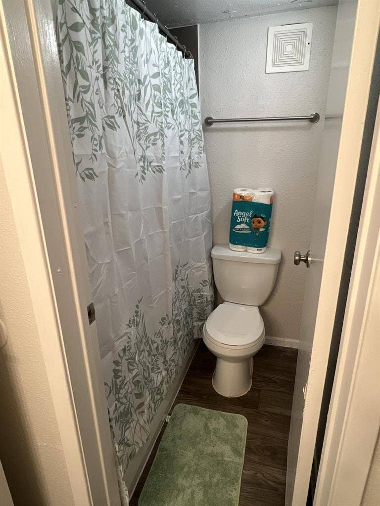 Room for rent in round rock