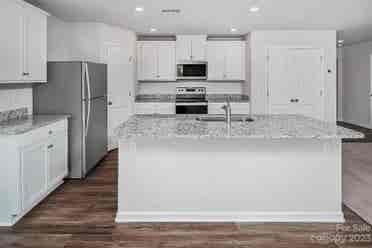 4 BR in Charlotte