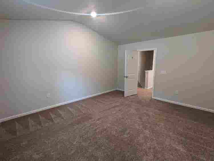 4 BR in Charlotte