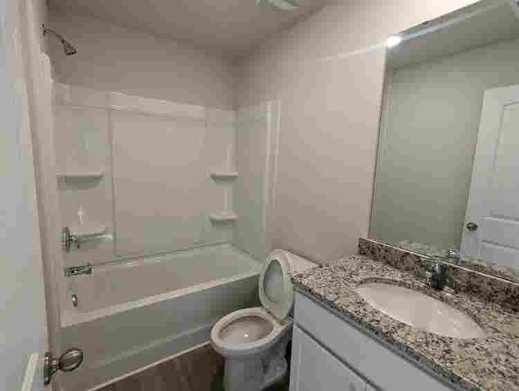 4 BR in Charlotte