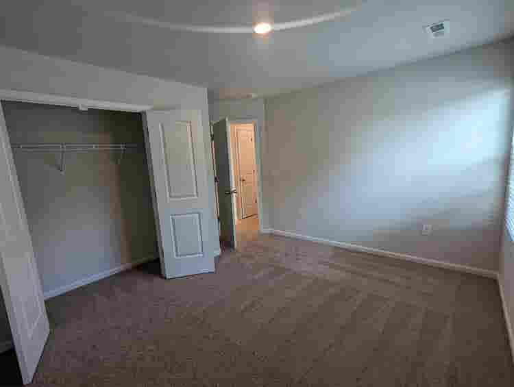 4 BR in Charlotte
