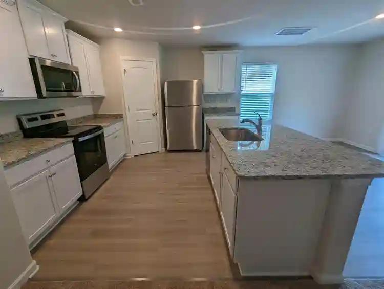 4 BR in Charlotte