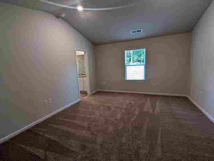 4 BR in Charlotte