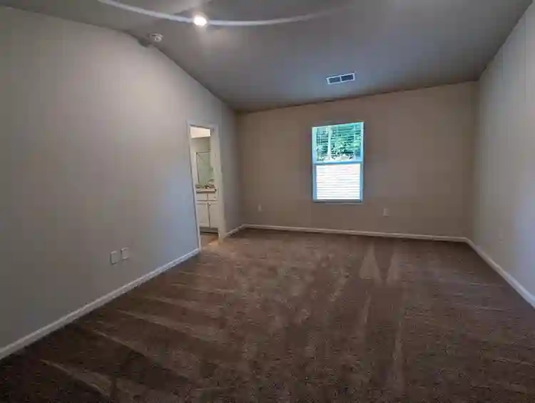 4 BR in Charlotte