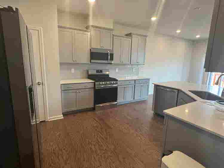 5 BR in Charlotte