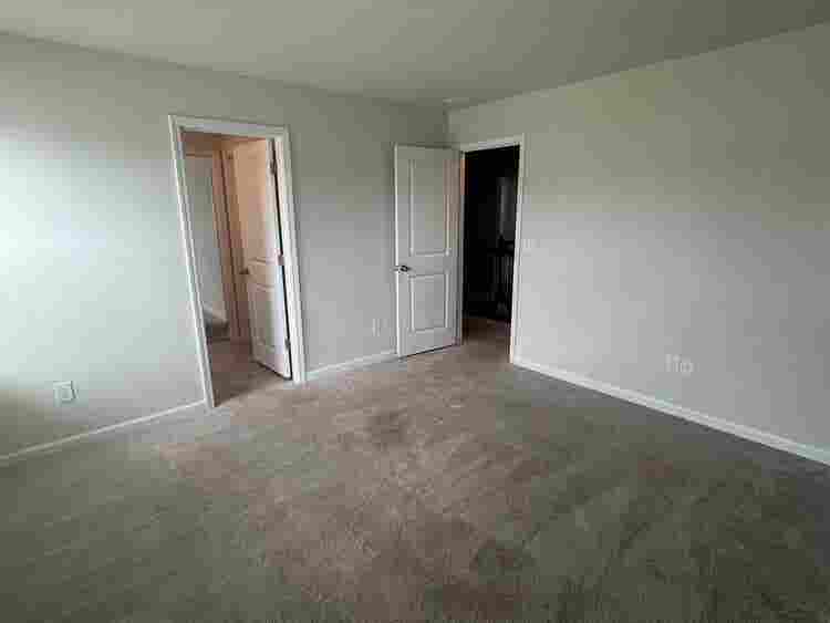 5 BR in Charlotte