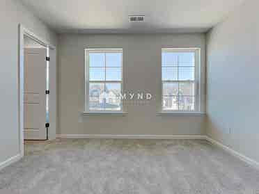 5 BR in Charlotte