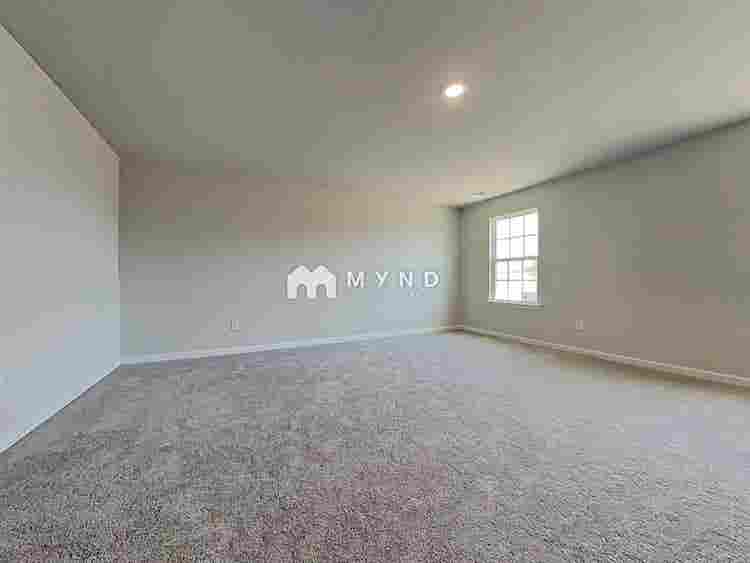 5 BR in Charlotte