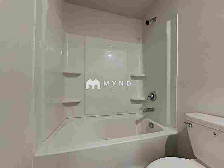 5 BR in Charlotte