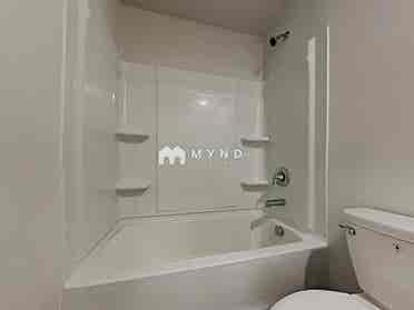 5 BR in Charlotte