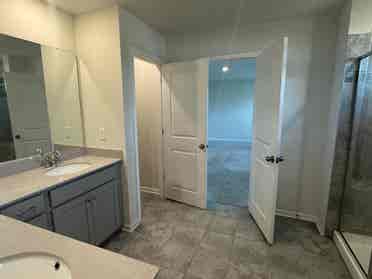 5 BR in Charlotte