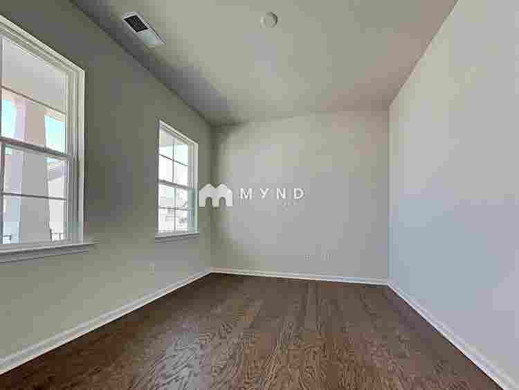 5 BR in Charlotte