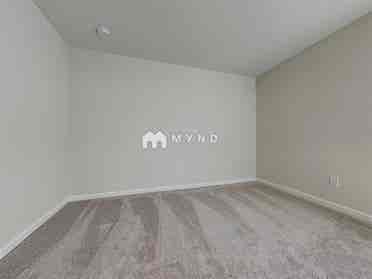 5 BR in Charlotte
