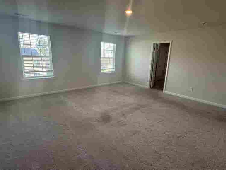 5 BR in Charlotte