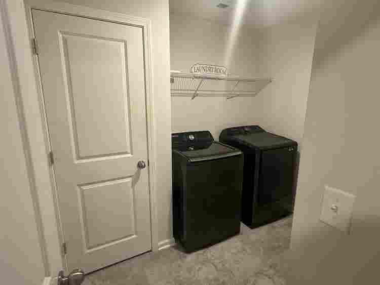 5 BR in Charlotte