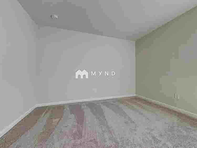 5 BR in Charlotte