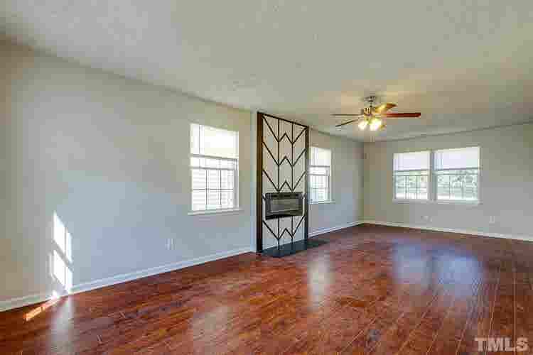 3 BR in Durham