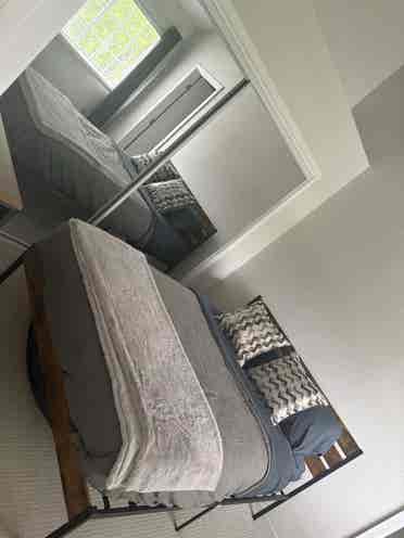 Private Master Bed and bathroomm