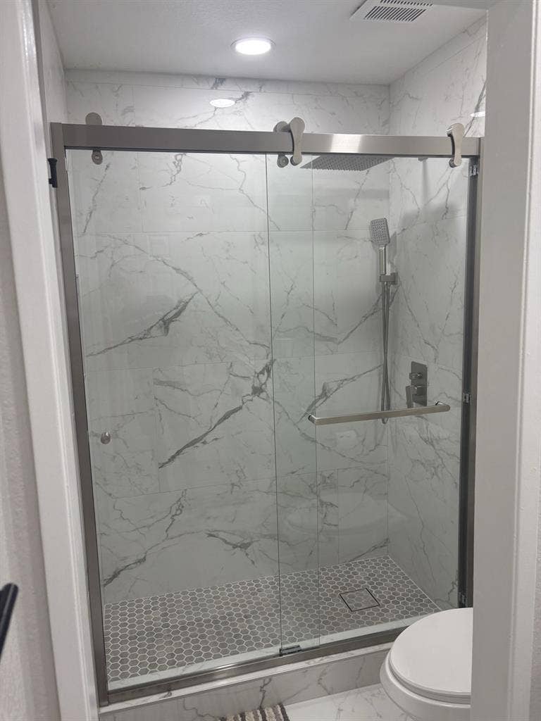 Private Master Bed and bathroomm