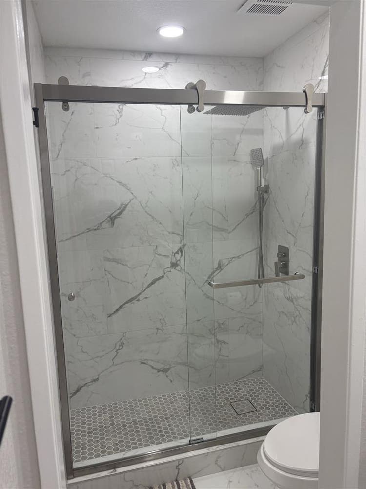 Private Master Bed and bathroomm