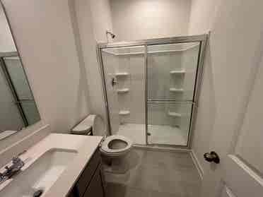 4 BR in Monroe