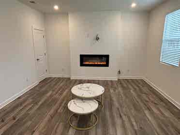 4 BR in Monroe