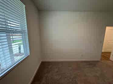 4 BR in Monroe