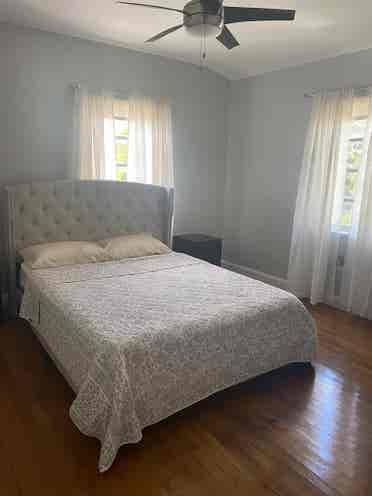 Super clean room in South Beach
