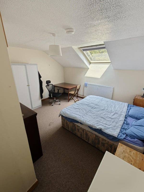 Two rooms for Postgrad students