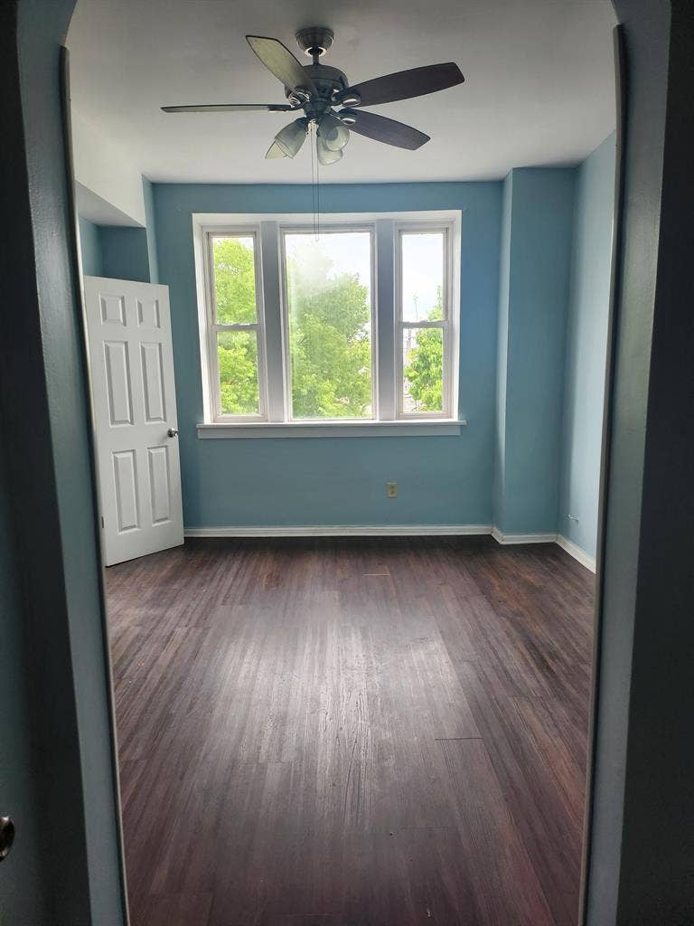BR Apt- Pilsen- Women Only