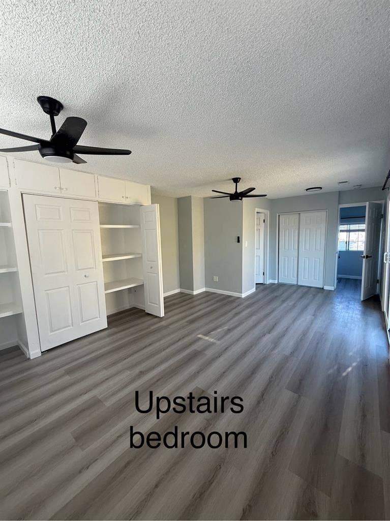 1 bedroom with ensuite bathroom