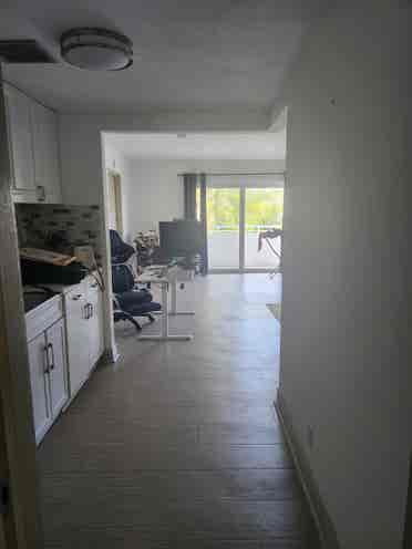 Studio 1 block away from the beach
