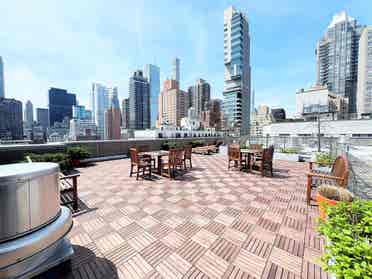 Sublet in Lenox Hill