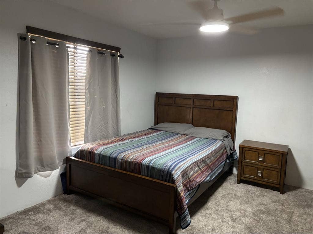 South Scottsdale Condo Room