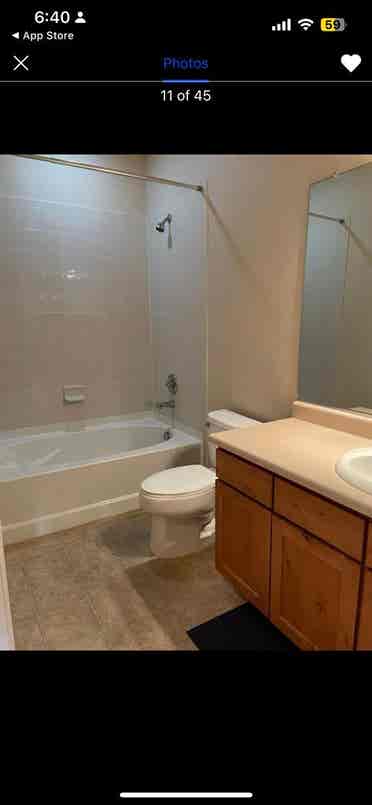 Room for rent in Arista!