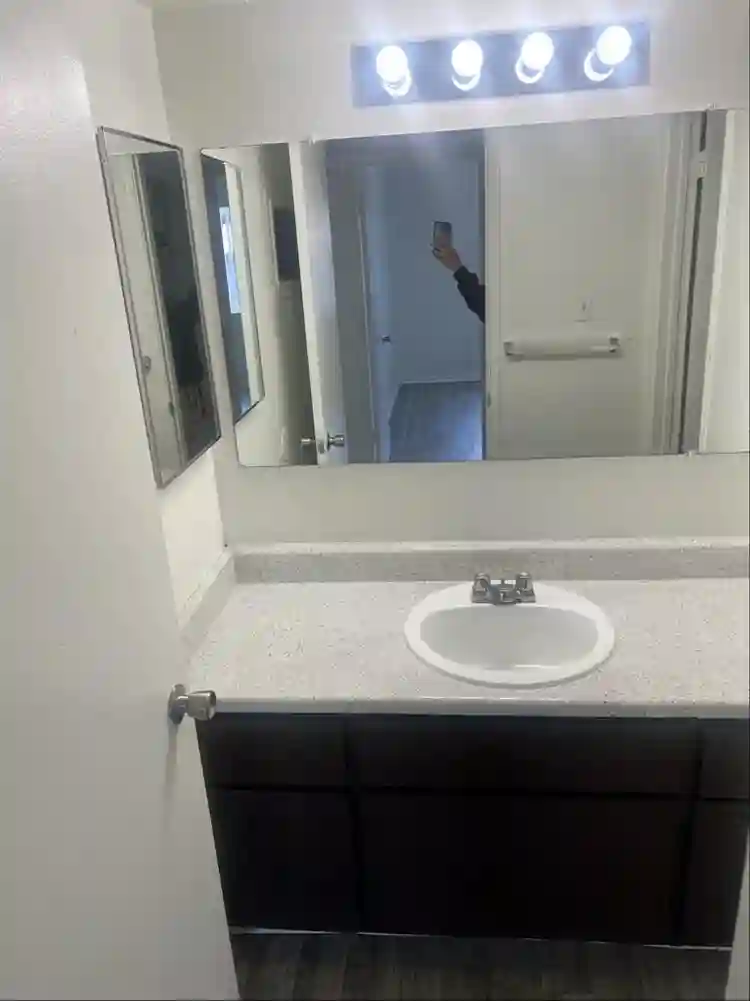 Bedroom/private bath for rent