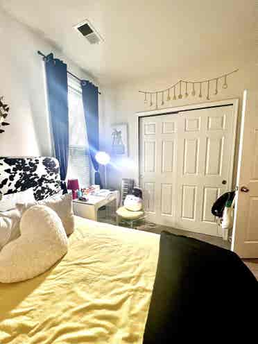 Room for Rent Old Town Manassas
