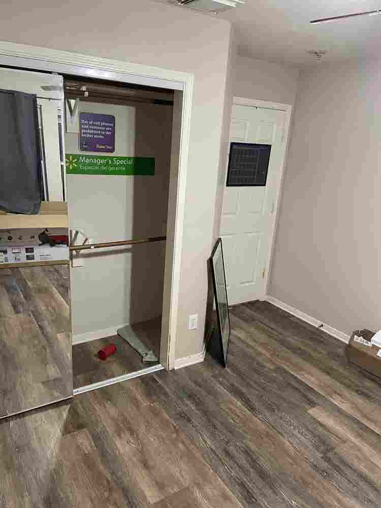 Big room in nice Pearland Housee