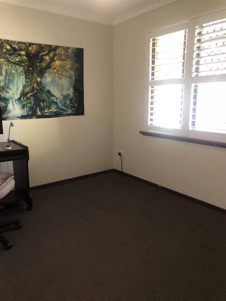 Single room in a family home