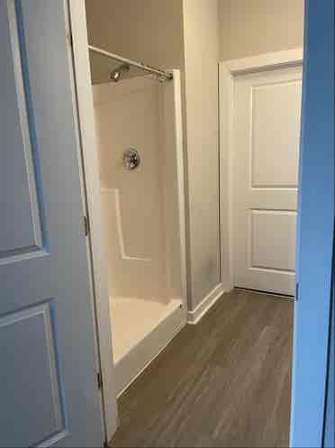 FIRST 3 MONTH RENT FREE