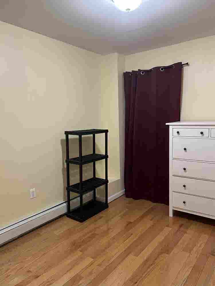 In Jamaica Queens available Sept