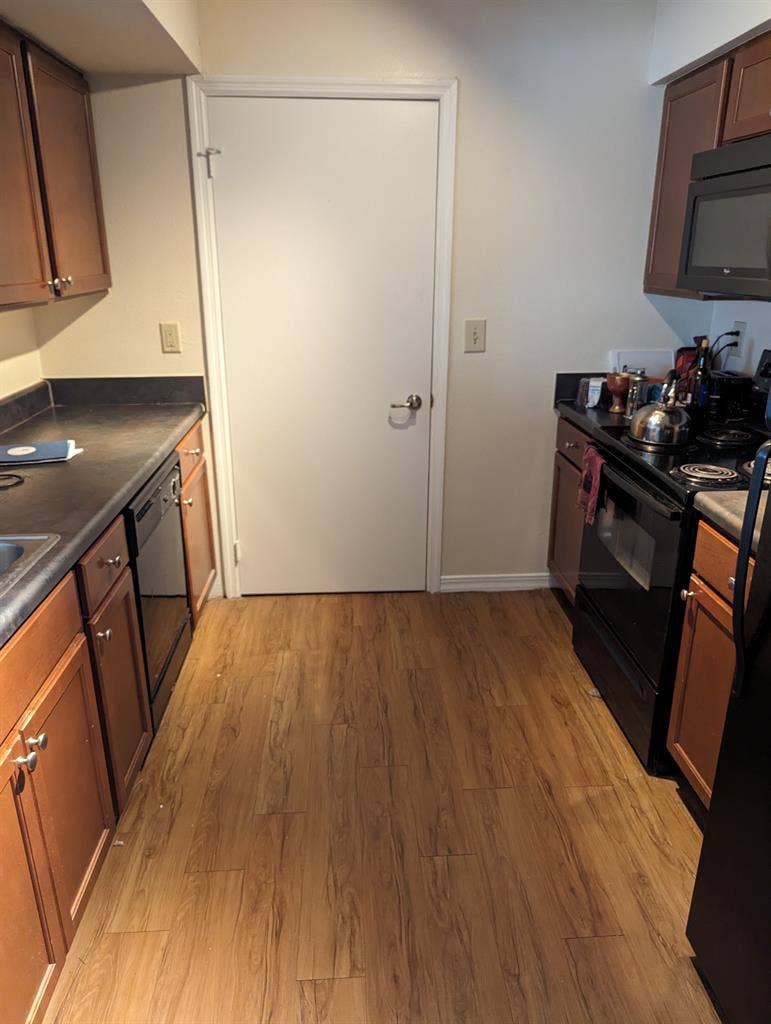 Need a roommate at end of month
