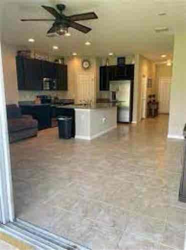 1bed/b Riverview alot included