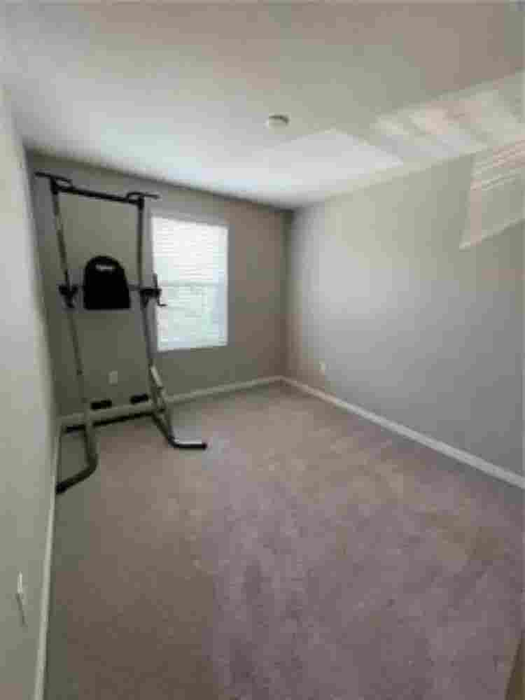 1bed/b Riverview alot included