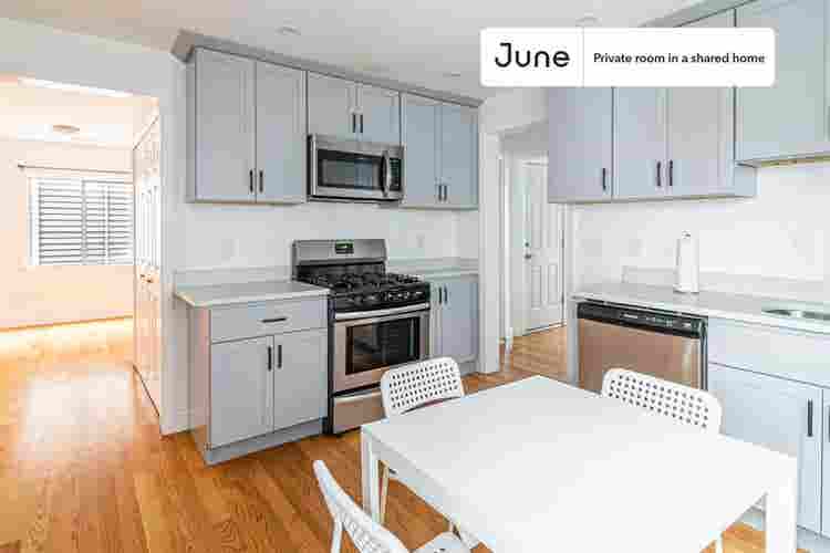 6 BR in Boston