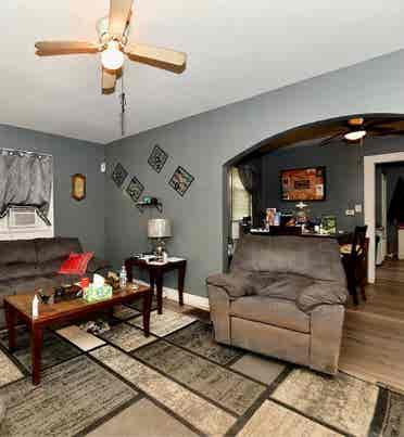 Beautiful furnished cozy bungalow!!