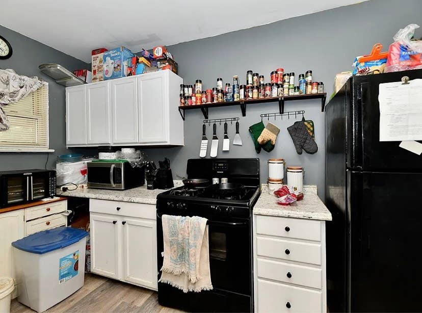 Beautiful furnished cozy bungalow!!