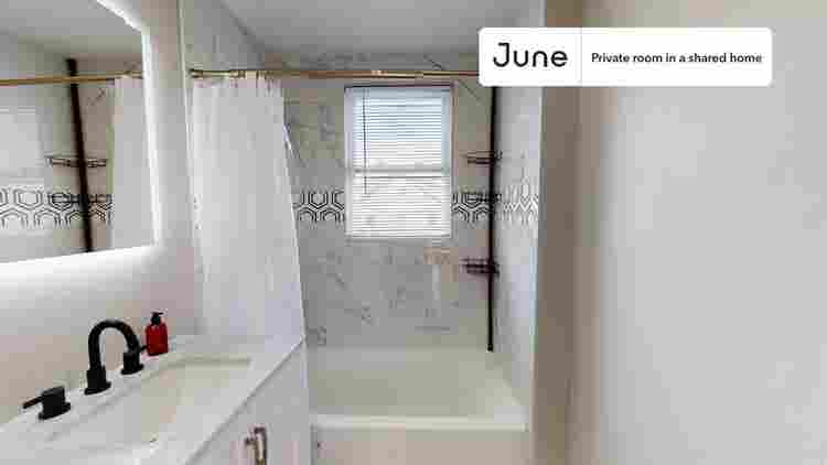 4 BR in Boston