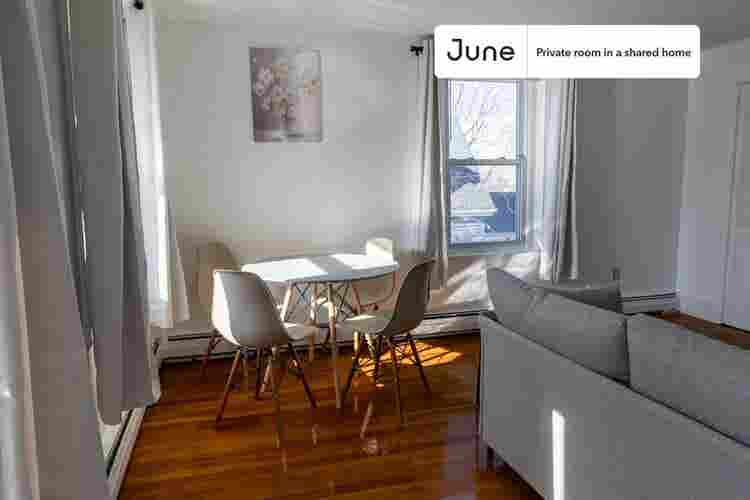 4 BR in Boston