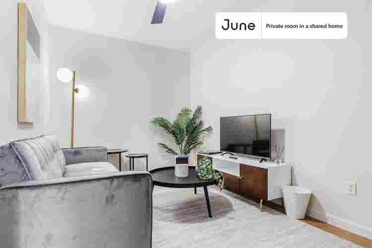 3 BR in New York City